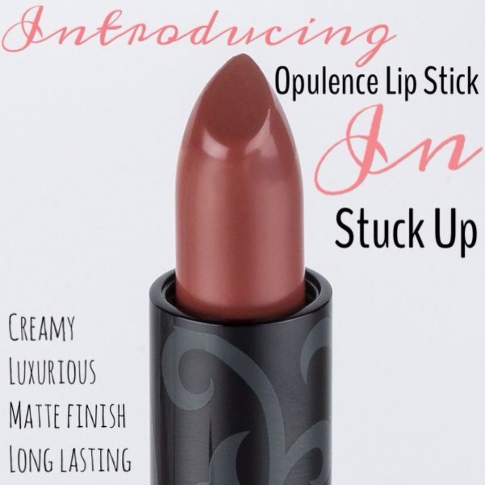 Younique opulence stuck up lipstick